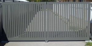 5 Tips for Choosing a Fencing Contractor