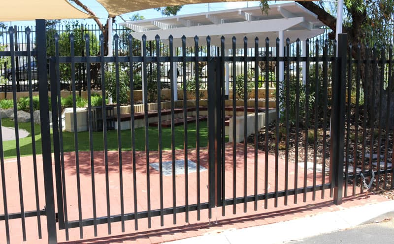 Slat Fencing Perth Contact Simply Slat Fencing For Timber Effect Aluminium Slats Powder Coated Alumini Door Gate Design Front Gate Design Gate Designs Modern